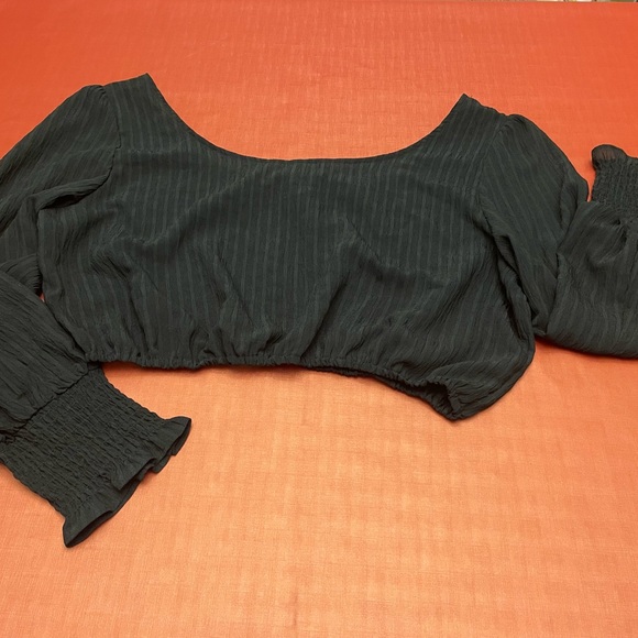 Black XL shirt by WAFY - Picture 7 of 10